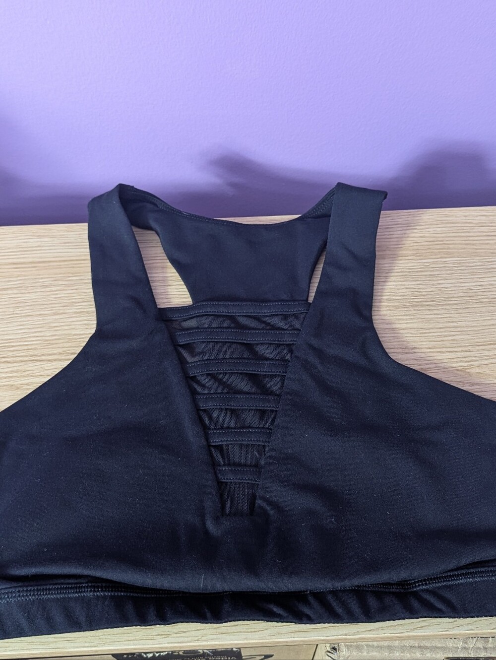 Express EXP Core Performance Bra Medium Ladder Mesh